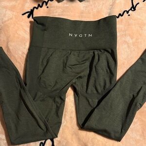 NVGTN Leggings